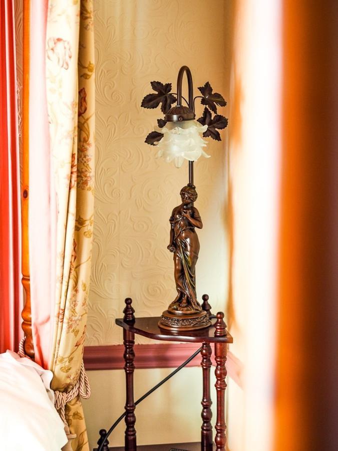 Guest house Tall Storeys Scarborough
